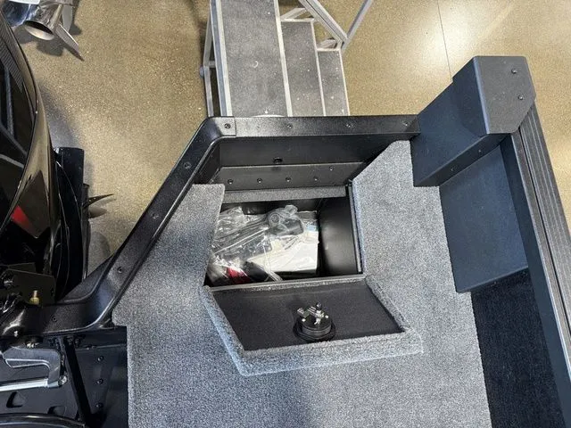 Slide: The Image of Alumacraft Competitor 175X Side Console 2026 - 6