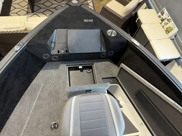 Slide: The Image of Alumacraft Competitor 175X Side Console 2026 - 21