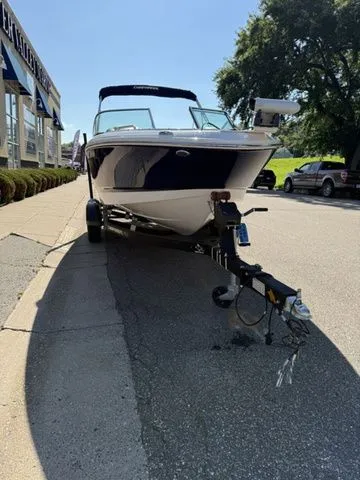 Slide: The Image of Chaparral 21 SSi Ski & Fish 2021 - 3