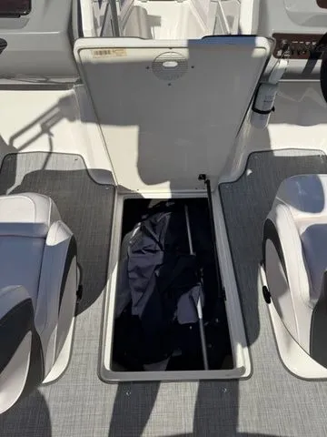 Slide: The Image of Chaparral 21 SSi Ski & Fish 2021 - 10