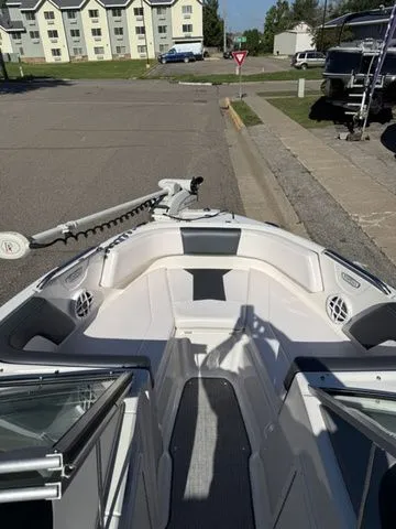 Slide: The Image of Chaparral 21 SSi Ski & Fish 2021 - 11