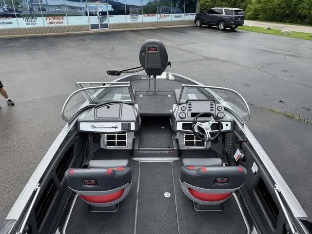 Slide: The Image of Ranger 212LS 2026 - 4