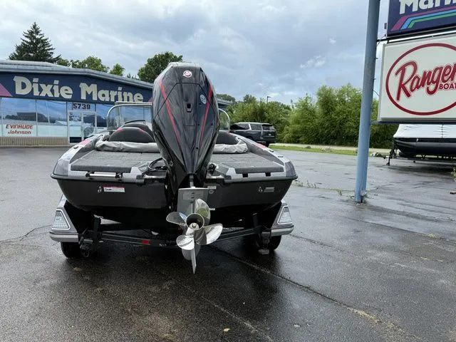 Slide: The Image of Ranger 212LS 2026 - 9