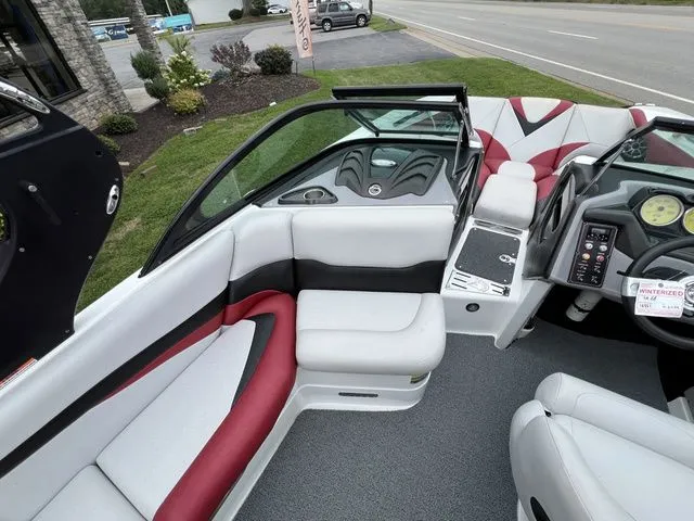 Slide: The Image of Centurion Enzo FX22 2014 - 16