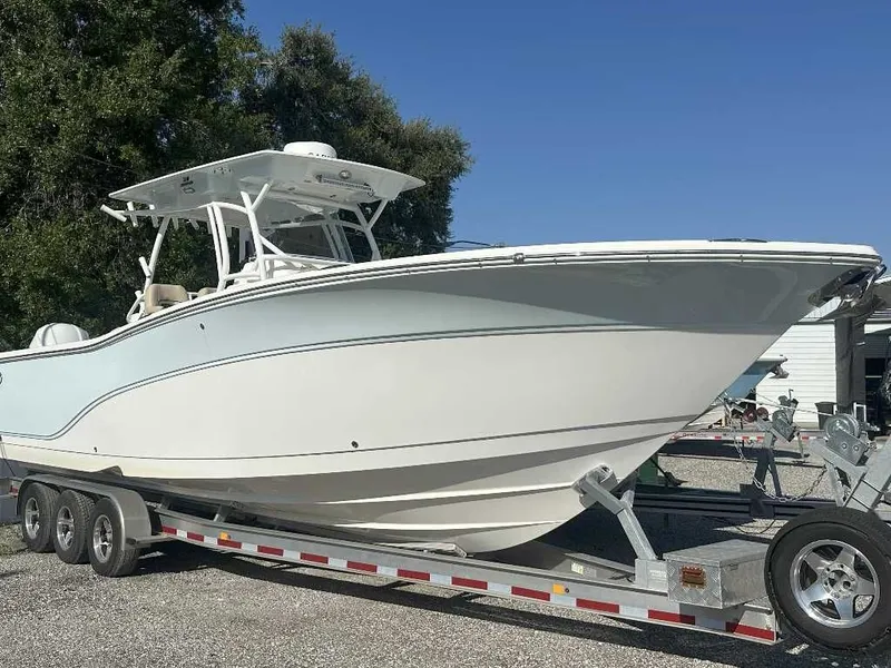 Slide: The Image of Sea Fox 328 Commander 2018 - 2