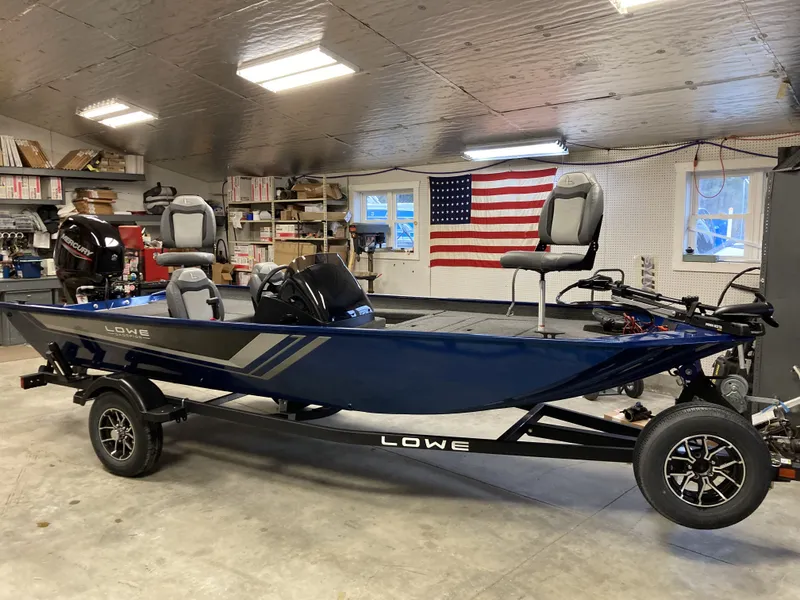 Slide: The Image of Lowe Skorpion 17 2025 - 1