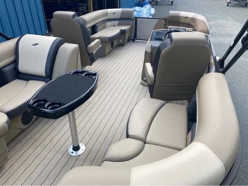 Slide: The Image of Starcraft EXS 1 2026 MODEL 2025 - 12