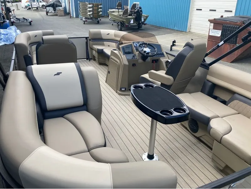 Slide: The Image of Starcraft EXS 1 2026 MODEL 2025 - 3