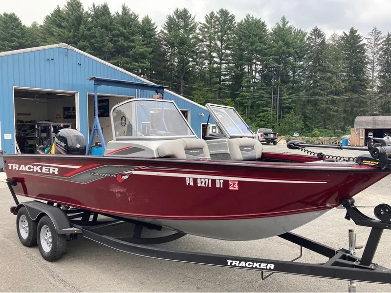 Slide: The Image of Tracker Targa V-18 WT 2018 - 3