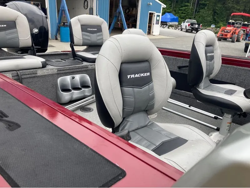 Slide: The Image of Tracker Targa V-18 WT 2018 - 5