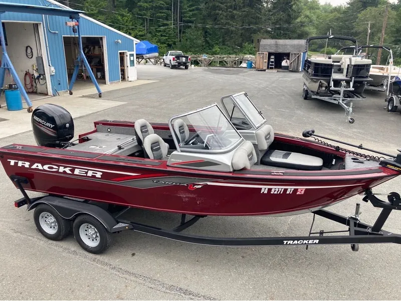 Slide: The Image of Tracker Targa V-18 WT 2018 - 9