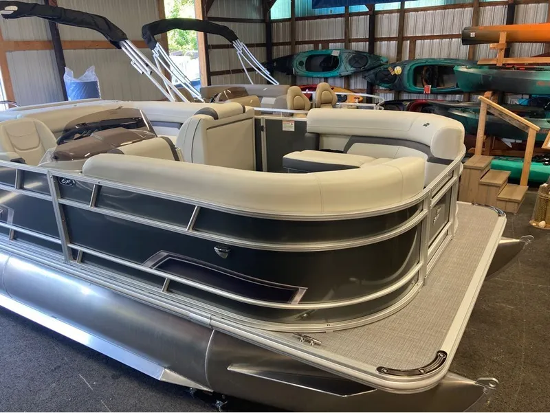 Slide: The Image of Starcraft EX 20 C 2026 MODEL 2025 - 11