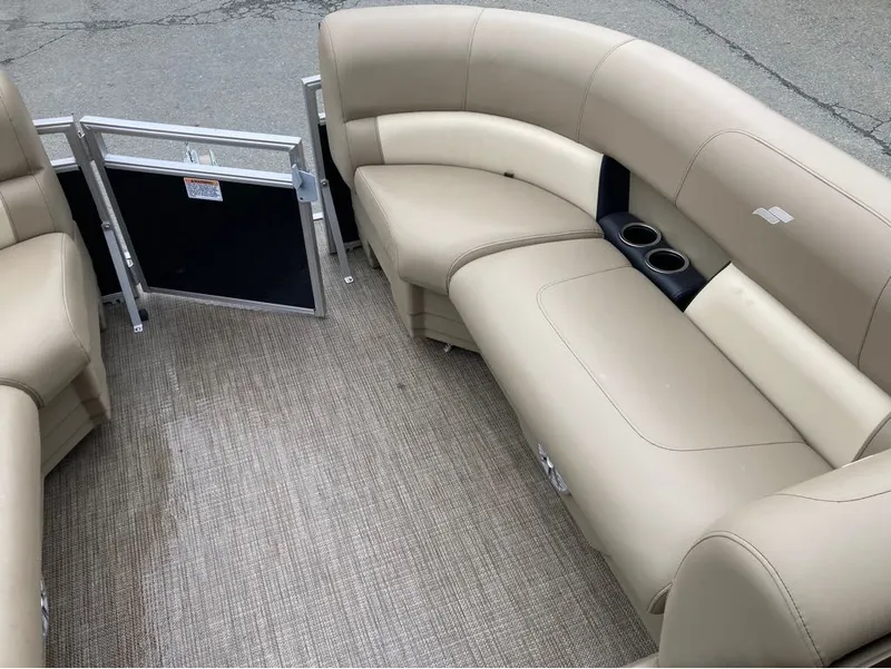 Slide: The Image of Starcraft LX 20 R 2023 - 7