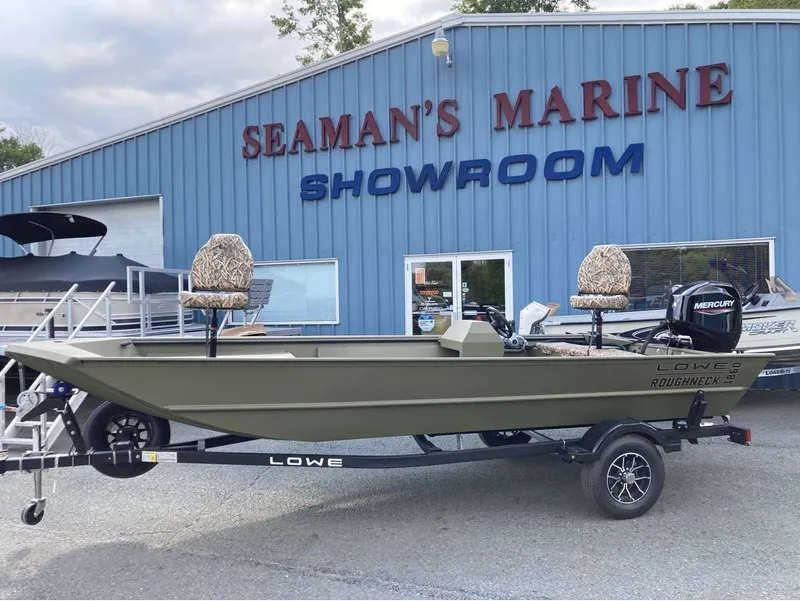 Slide: The Image of Lowe Roughneck Side Console RX1860 SC 2025 - 1