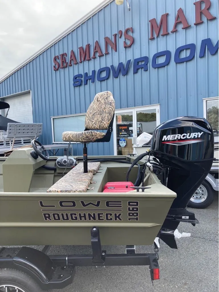 Slide: The Image of Lowe Roughneck Side Console RX1860 SC 2025 - 4