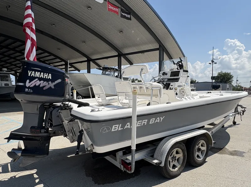 Slide: The Image of Blazer 22 2005 - 3