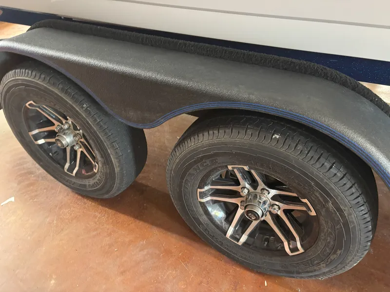 Slide: The Image of Skeeter ZXR20 2024 - 23