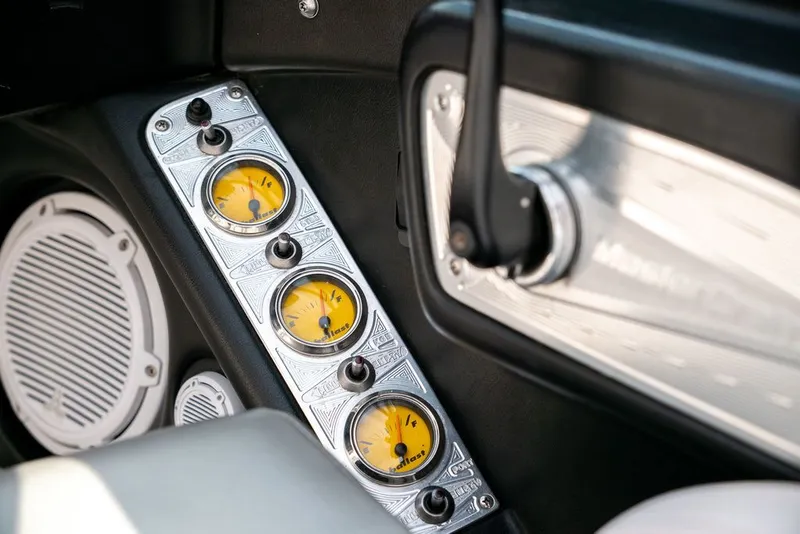 Slide: The Image of MasterCraft X-45 2005 - 20