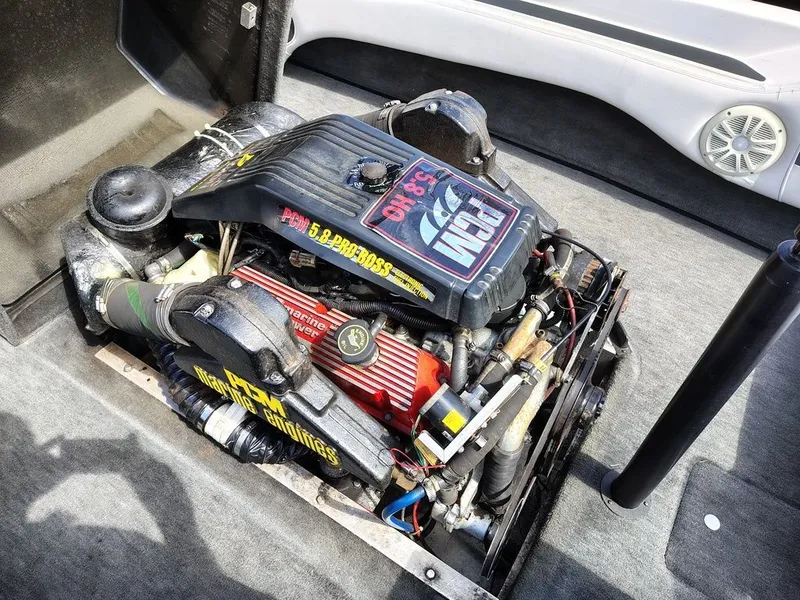 Slide: The Image of Nautique Ski Nautique 1994 - 10