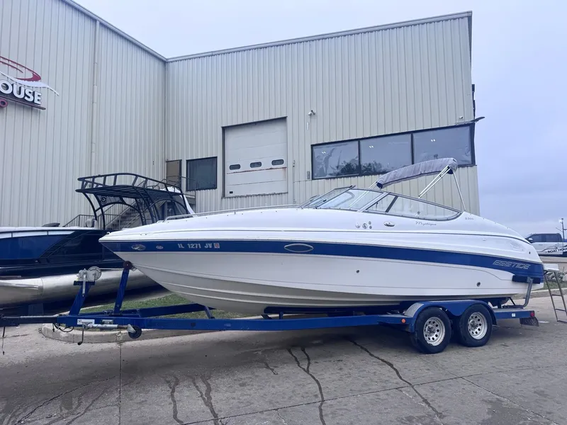 The Image of Ebbtide 2300 Mystique 2004 - 1