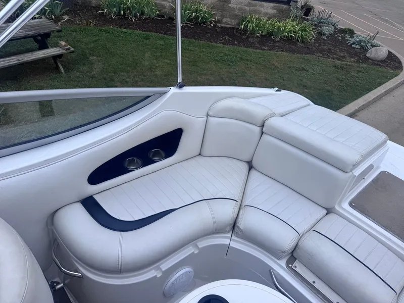 Slide: The Image of Ebbtide 2300 Mystique 2004 - 13