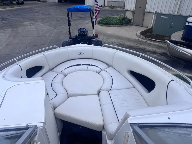 Slide: The Image of Ebbtide 2300 Mystique 2004 - 5