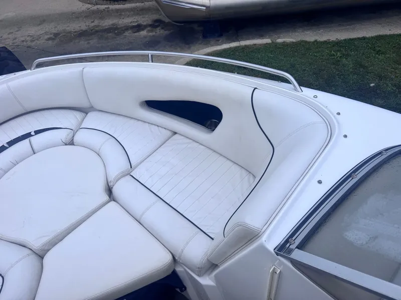 Slide: The Image of Ebbtide 2300 Mystique 2004 - 8