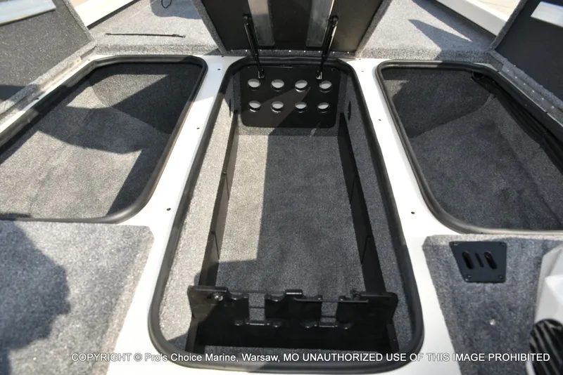 Slide: The Image of Ranger RT188 w/115HP Mercury Pro-XS 2026 - 48