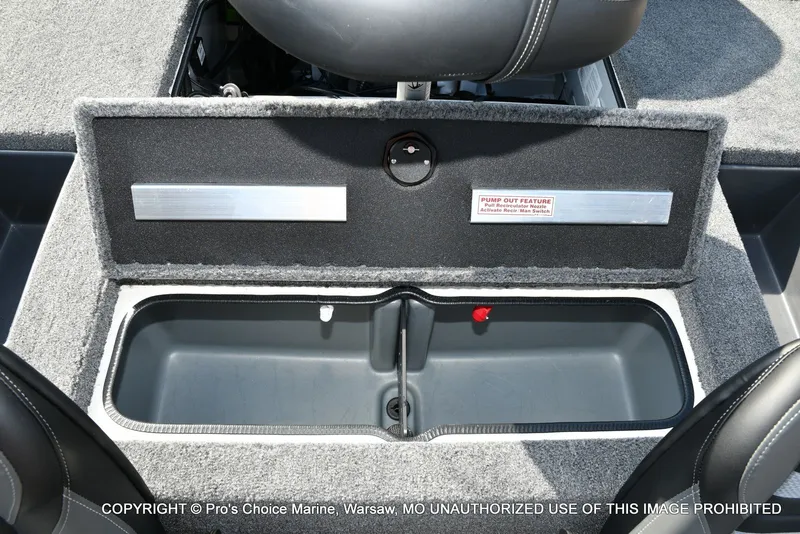 Slide: The Image of Ranger RT188 w/115HP Mercury Pro-XS 2026 - 53