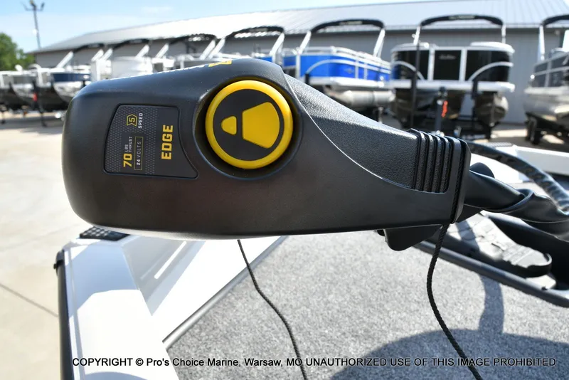 Slide: The Image of Ranger RT188 w/115HP Mercury Pro-XS 2026 - 8