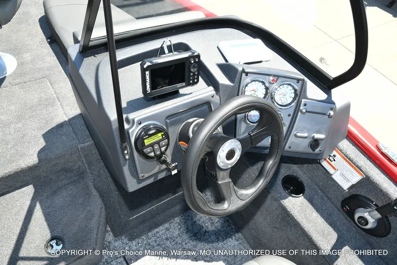 Slide: The Image of Tracker Pro Guide V-175 Combo 2026 - 39