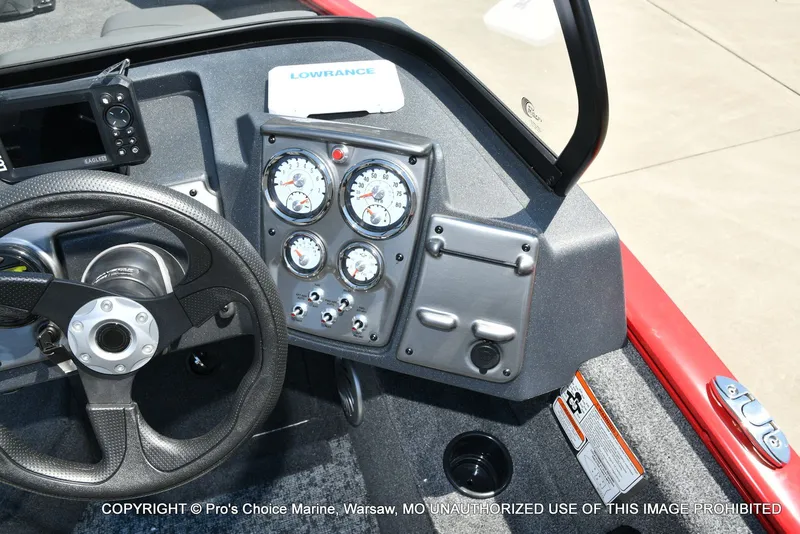 Slide: The Image of Tracker Pro Guide V-175 Combo 2026 - 41