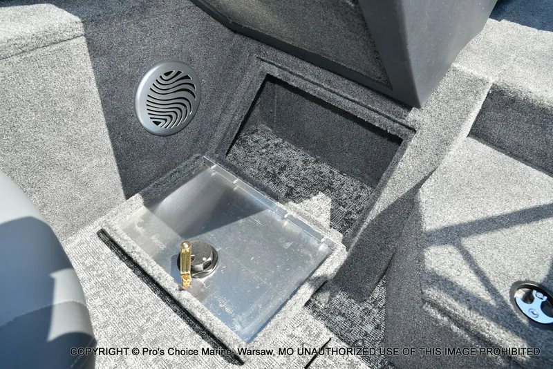 Slide: The Image of Tracker Pro Guide V-175 Combo 2026 - 47