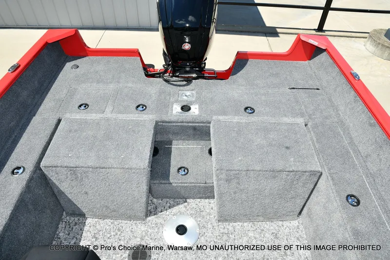 Slide: The Image of Tracker Pro Guide V-175 Combo 2026 - 73