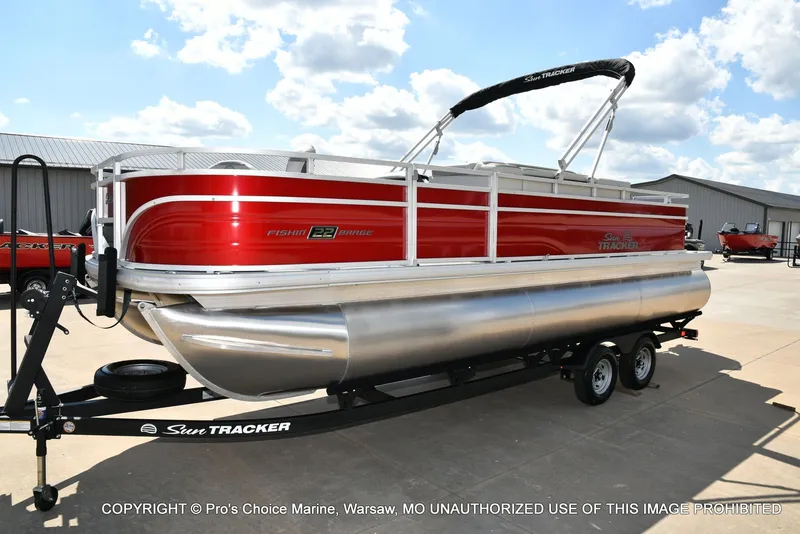 Slide: The Image of Sun Tracker Fishin' Barge 22 XP3 Tri-Toon w/200HP 2026 - 22