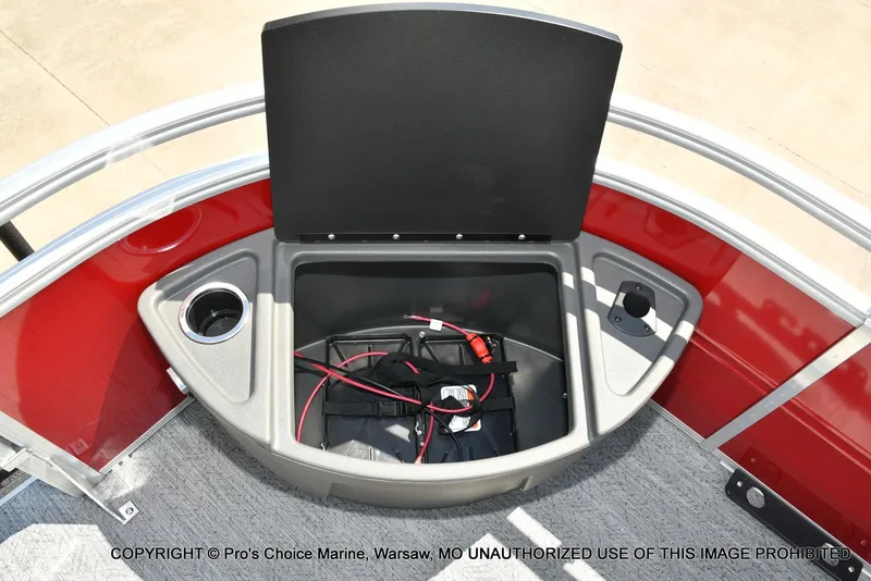 Slide: The Image of Sun Tracker Fishin' Barge 22 XP3 Tri-Toon w/200HP 2026 - 30