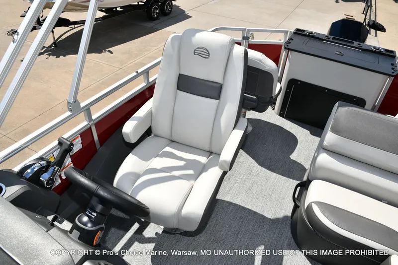 Slide: The Image of Sun Tracker Fishin' Barge 22 XP3 Tri-Toon w/200HP 2026 - 49