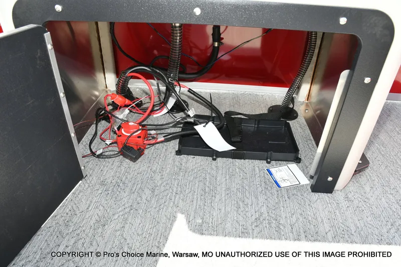 Slide: The Image of Sun Tracker Fishin' Barge 22 XP3 Tri-Toon w/200HP 2026 - 69