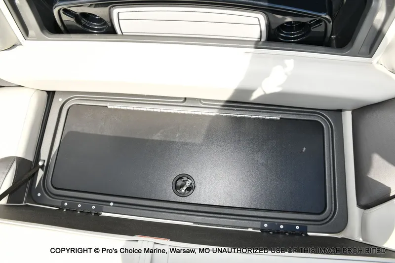 Slide: The Image of Sun Tracker Fishin' Barge 22 XP3 Tri-Toon w/200HP 2026 - 78