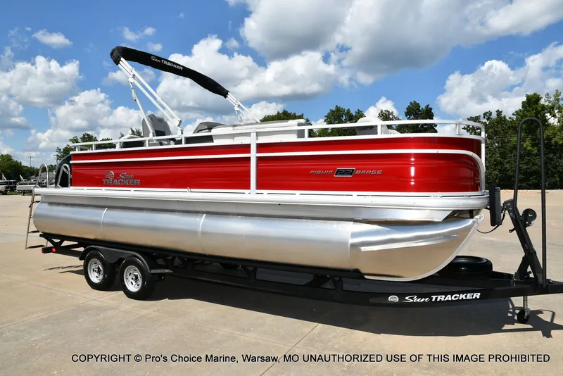 Slide: The Image of Sun Tracker Fishin' Barge 22 XP3 Tri-Toon w/200HP 2026 - 93