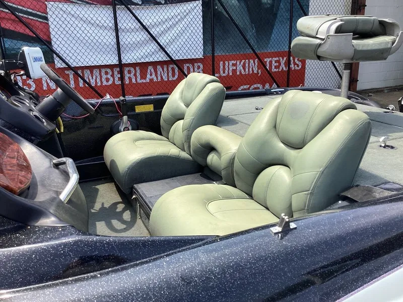 Slide: The Image of Triton Tr-186 2003 - 22