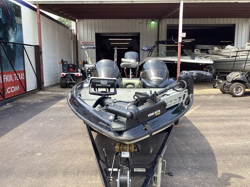 Slide: The Image of Triton Tr-186 2003 - 3