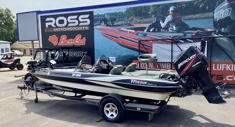 Slide: The Image of Triton Tr-186 2003 - 6