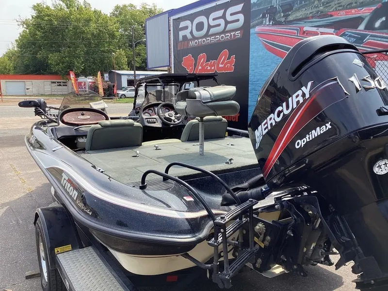 Slide: The Image of Triton Tr-186 2003 - 8