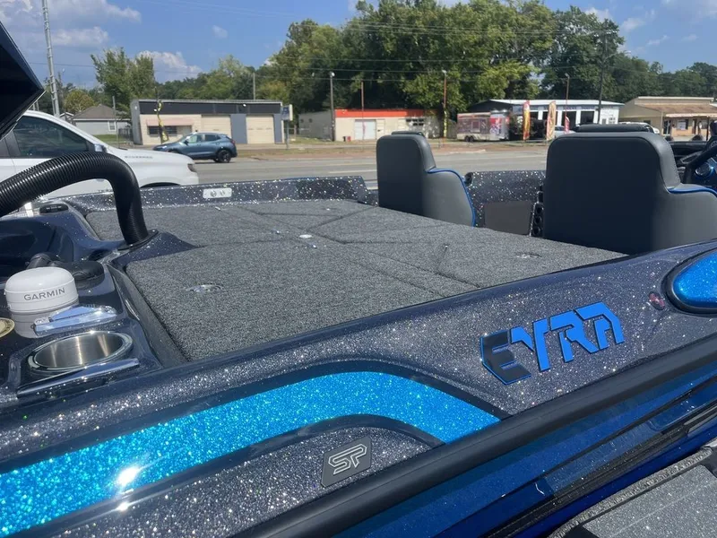 Slide: The Image of Bass Cat Eyra SP 2026 - 13