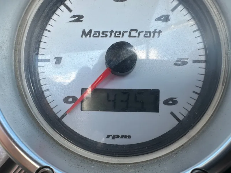 Slide: The Image of MasterCraft X2 2007 - 14