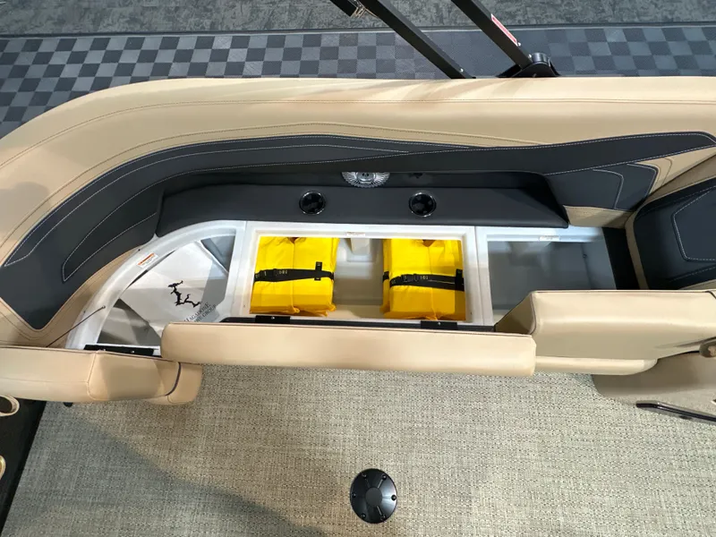 Slide: The Image of Barletta Cabrio 24QC 2026 - 20