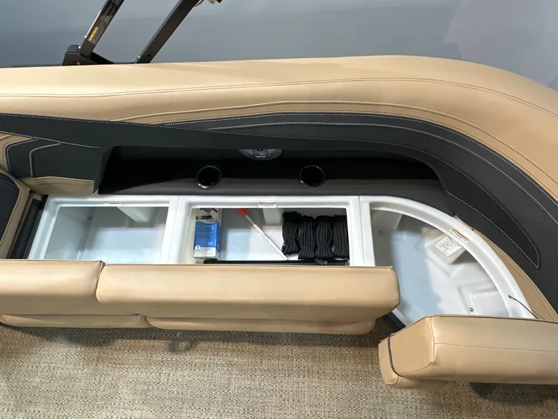 Slide: The Image of Barletta Cabrio 24QC 2026 - 21