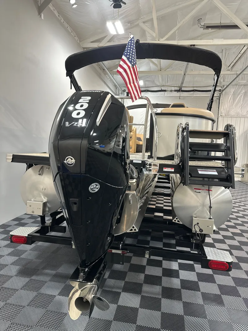 Slide: The Image of Barletta Cabrio 24QC 2026 - 6