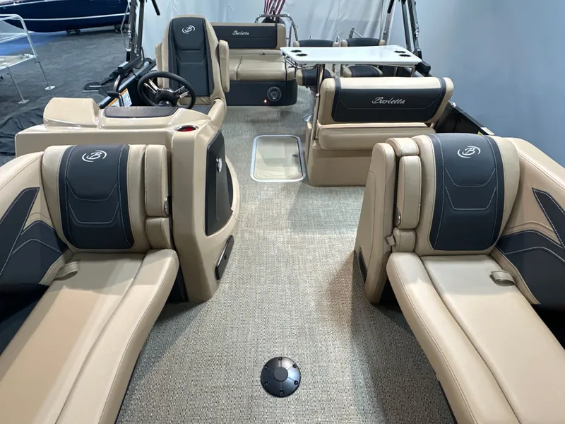 Slide: The Image of Barletta Cabrio 24UE 2026 - 16